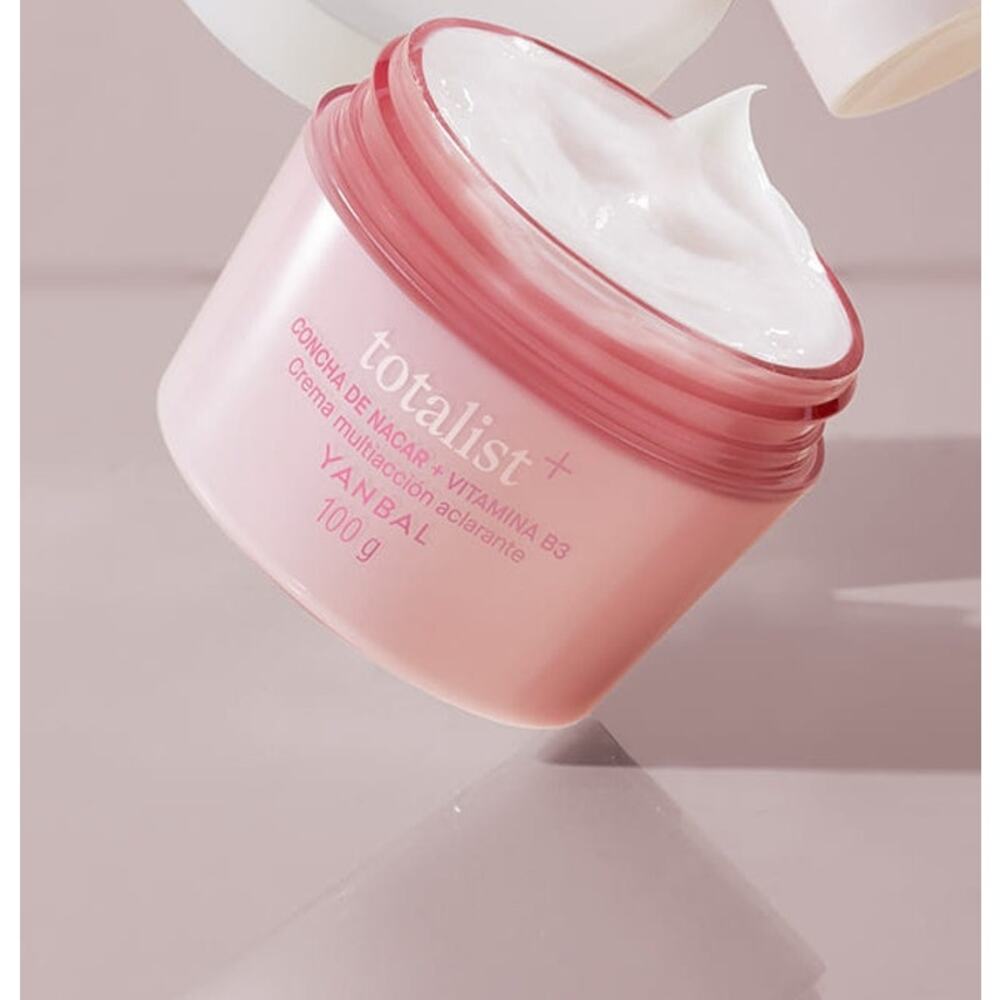 Yanbal Totalist Crema Aclarante para Rostro con Concha de Nacar + Vitamina B3